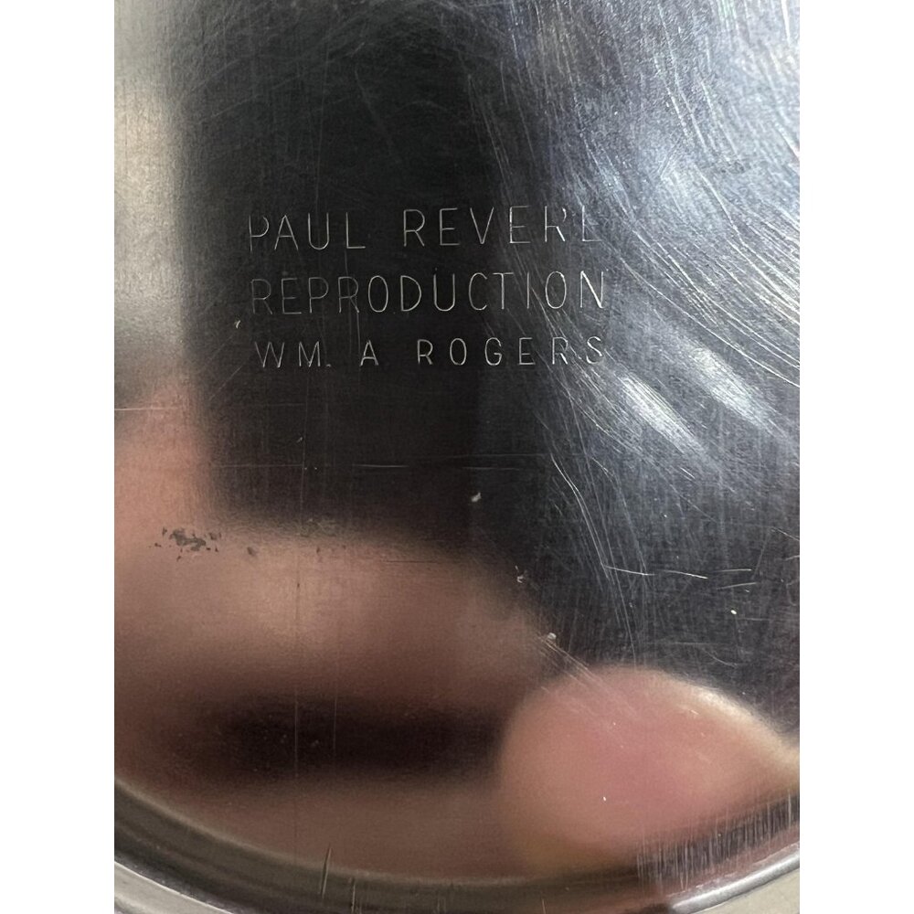 Wm A Rogers Paul Revere Reproduction Silverplate Footed Serving Bowls Set of 2 - Picture 5 of 11